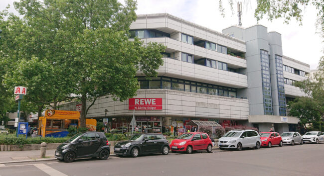 REWE Schlangenbader Str. 25